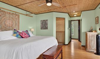 87-299 KAOHE Rd, Captain Cook, HI 96704