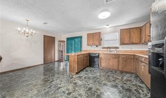 1414 Main St, Arkoma, OK 74901