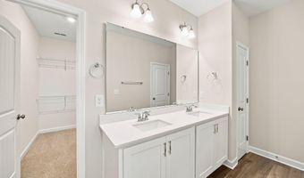 925 Rialto Ln, Ayden, NC 28513