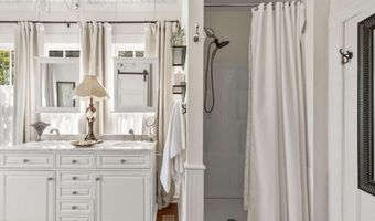 115 S Main St, Adairsville, GA 30103