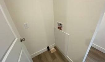 710 Sand Hill Rd 7, Asheville, NC 28806