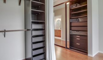 6970 Sandpiper Pl, Carlsbad, CA 92009