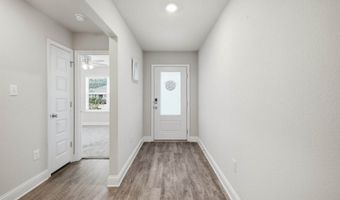 6587 Eastland Cir, Biloxi, MS 39532