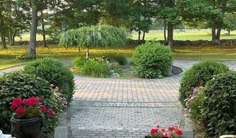 21 Walden Parke Way, Bangor, ME 04401