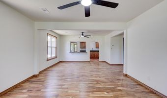 416 E 4th St, Baxter Springs, KS 66713