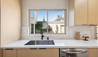 3430 Camanoe Ln, Alameda, CA 94502