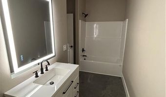 757 E 643 Ave, Arma, KS 66712