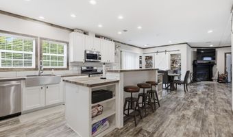 1270 Plainview Rd, Anderson, MO 64831