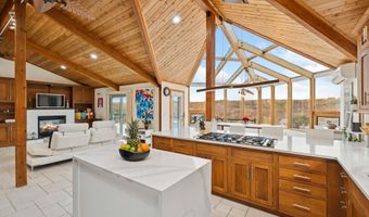 141 Lakewood Dr, Alton, NH 03810