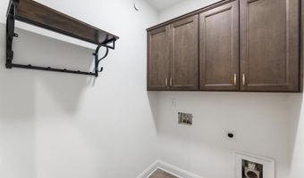 1233 Parkstead Ln, Alpharetta, GA 30004