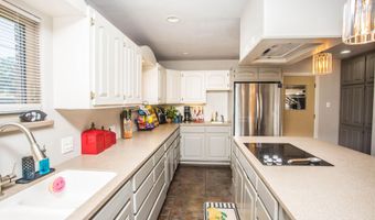 812 1st St, Abernathy, TX 79311