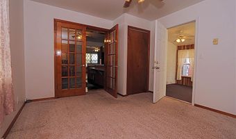 712 Duckett St, Advance, MO 63730