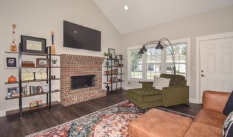 305 Church St, Alexander City, AL 35010