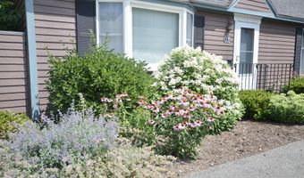 37 Cortland Cir, Bangor, ME 04401