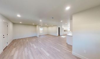 607 NW 11th St, Andrews, TX 79714