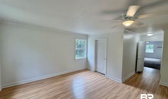 201 McGlasker St, Atmore, AL 36502
