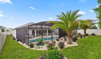 4212 WINDING PINES Dr, Apopka, FL 32712
