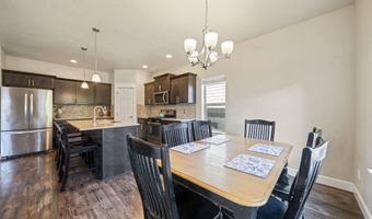 3523 NE Crystal Springs Dr, Bend, OR 97701