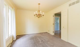 3219 Greenbriar Rd, Anderson, IN 46011