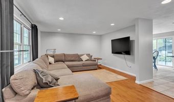 23 Blissdale Ave, Cumberland, RI 02864
