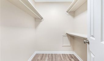 103 Sterling Ct, Alpharetta, GA 30004