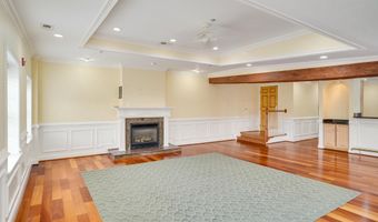 100 N UNION St A, Alexandria, VA 22314