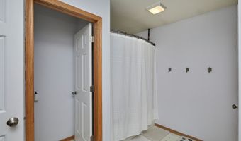 1643 Rutherford Ct SW, Altoona, IA 50009