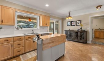 180 SPRINGWOOD Trl, Altamonte Springs, FL 32714