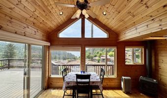 19921 WHALESHEAD Rd U9, Brookings, OR 97415