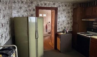 27 Dexter St, Bangor, ME 04401