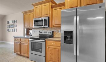 1204 Sheryl Ln, Altus, OK 73521