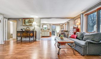 72 Tunkhannock Dr, Albrightsville, PA 18210