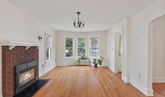 37 Bilodeau Ct, Burlington, VT 05401