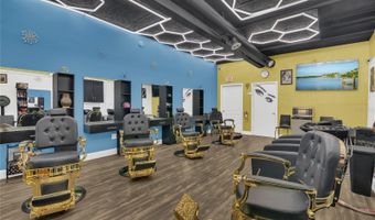 123 W MAIN St, Apopka, FL 32703