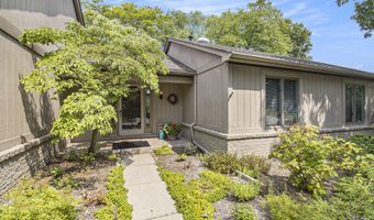 572 Trego Cir, Ann Arbor, MI 48103