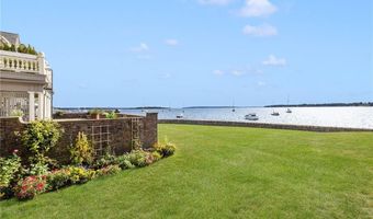 221 Hope St 2, Bristol, RI 02809