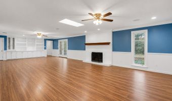 214 Swallow Dr, Brandon, MS 39047