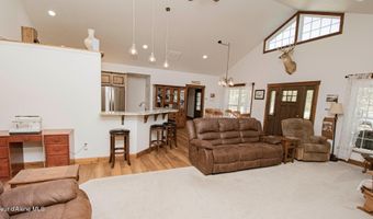 688 Champs Rd, Bonners Ferry, ID 83805