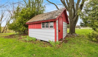N8108 STATE RD 42, Algoma, WI 54201