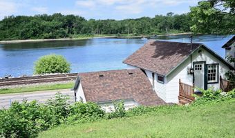 603 S Main St, Alma, WI 54610
