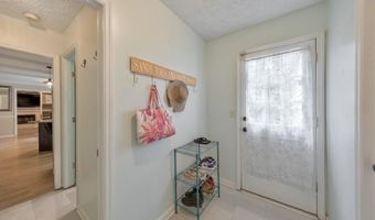 5485 Brookstone Dr NW, Acworth, GA 30101