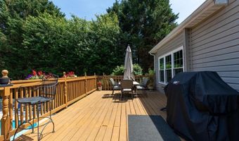 1 SALINA Ct, Hockessin, DE 19707