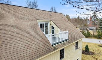 43 Darling Parke Dr, Bangor, ME 04401