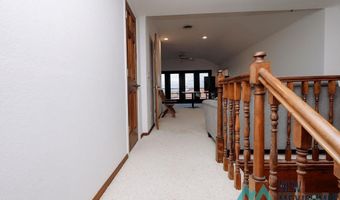 916 Fountain Dr, Carlsbad, NM 88220