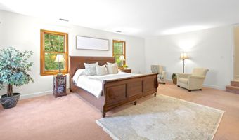 13 Storybrook Ln, Amherst, NH 03031