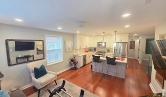 4106 GAULT Pl NE 1, Washington, DC 20019