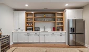 6003 NE Sherman Dr, Ankeny, IA 50021