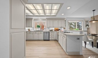 3840 Delwood Pl, Anchorage, AK 99504