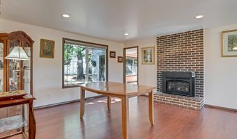 19600 S SOUTH END Rd, Oregon City, OR 97045