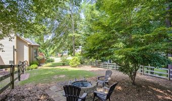 4814 Galloways Farm Ct, Acworth, GA 30101